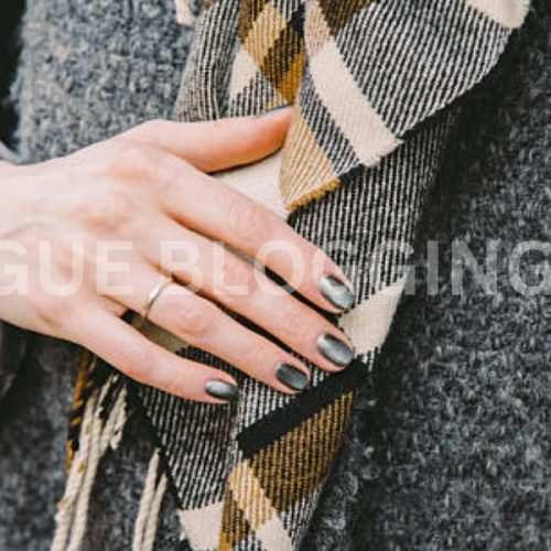 Elegant Winter Nail Designs for Nail Enthusiasts: